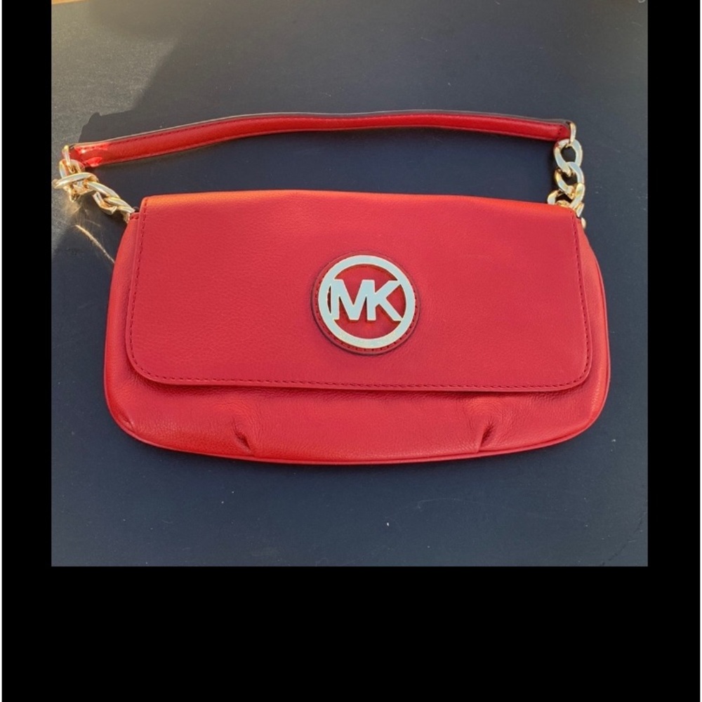 Read Michael Kors shoulder bag